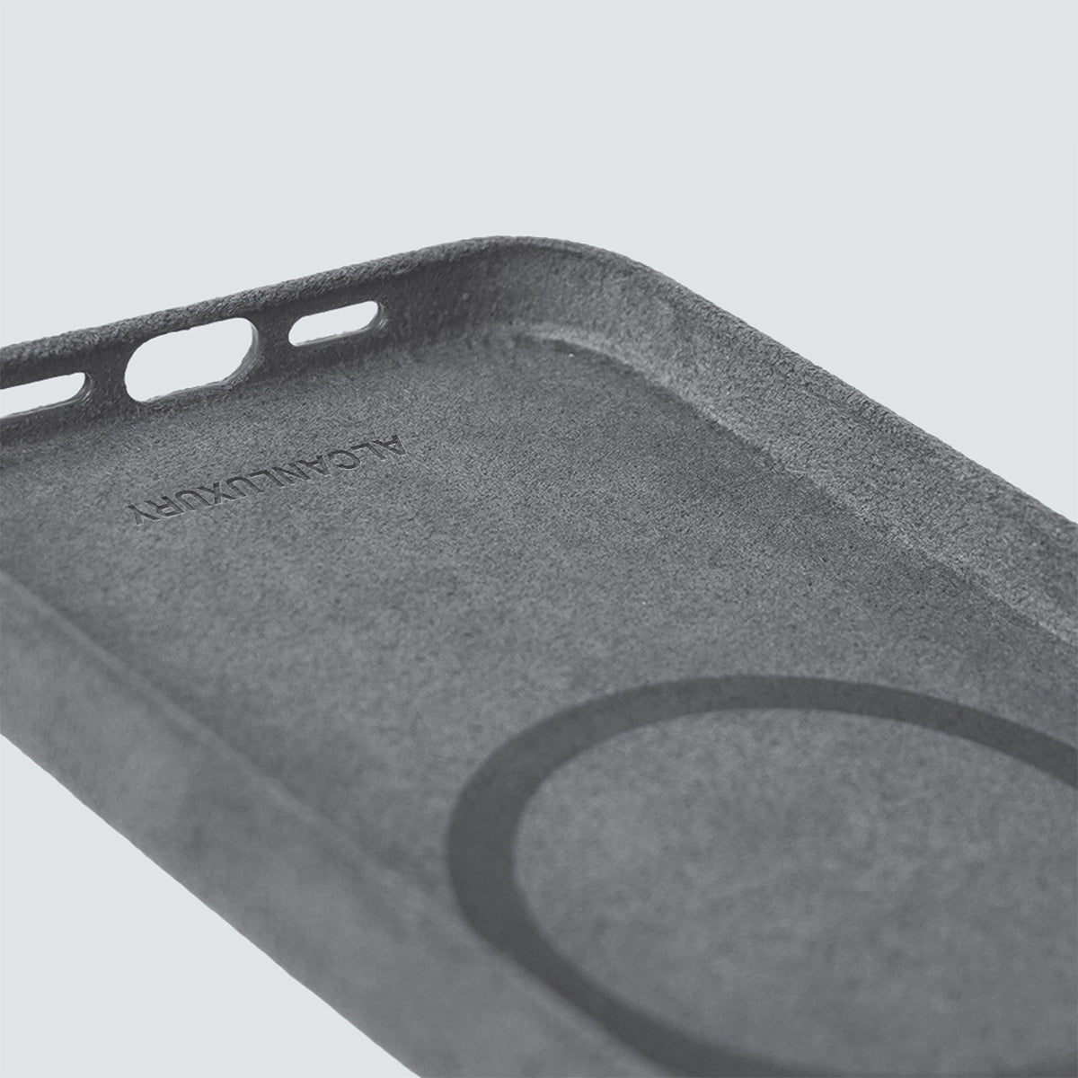 iPhone 14 Pro Max – Alcantara-Hülle – Nardograu