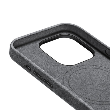 iPhone 15 Plus – Alcantara-Hülle – Nardograu